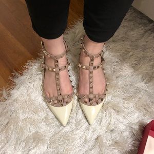 Authentic valentino rockstud flats